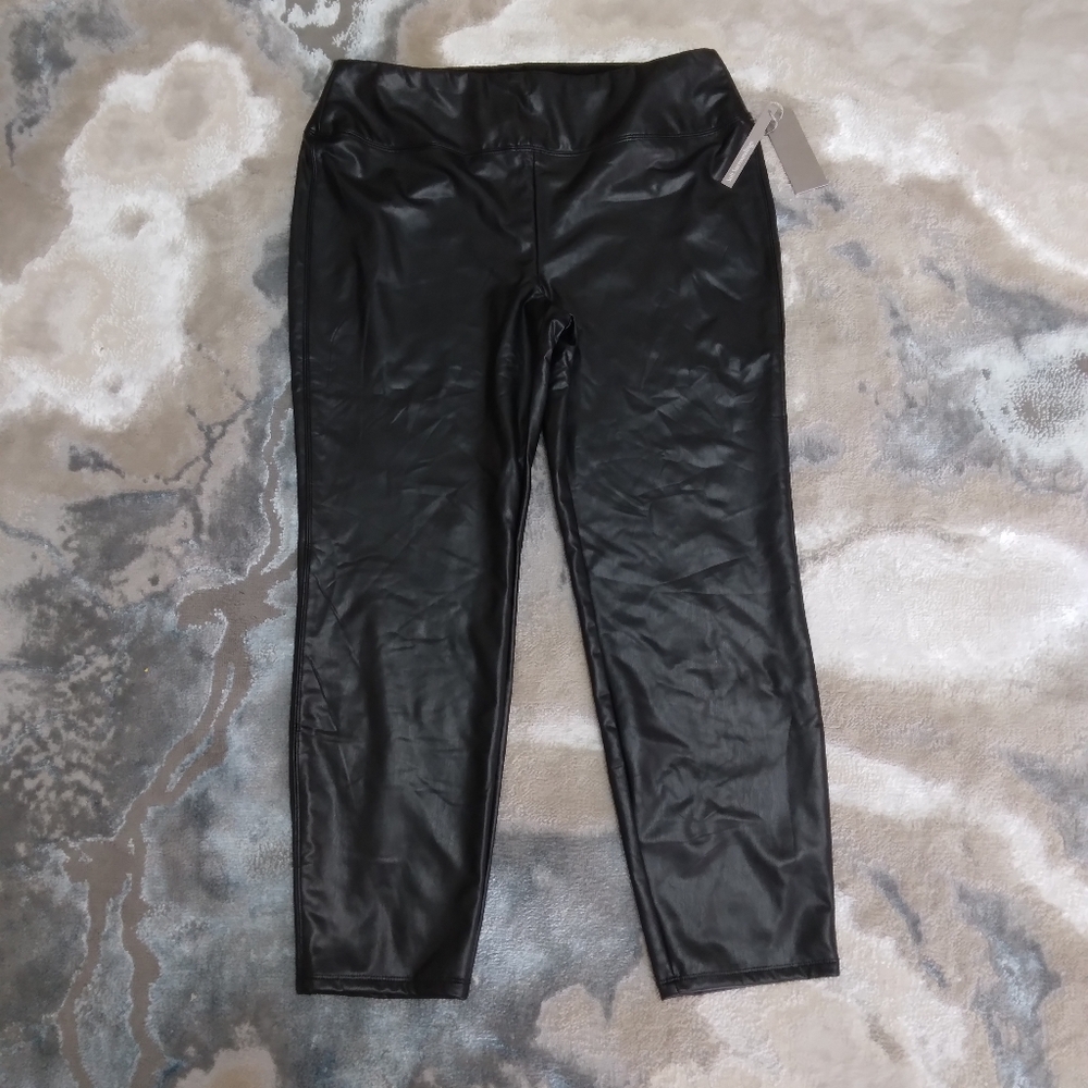 NWT Soft Surroundings Faux Leather‎ Leggings